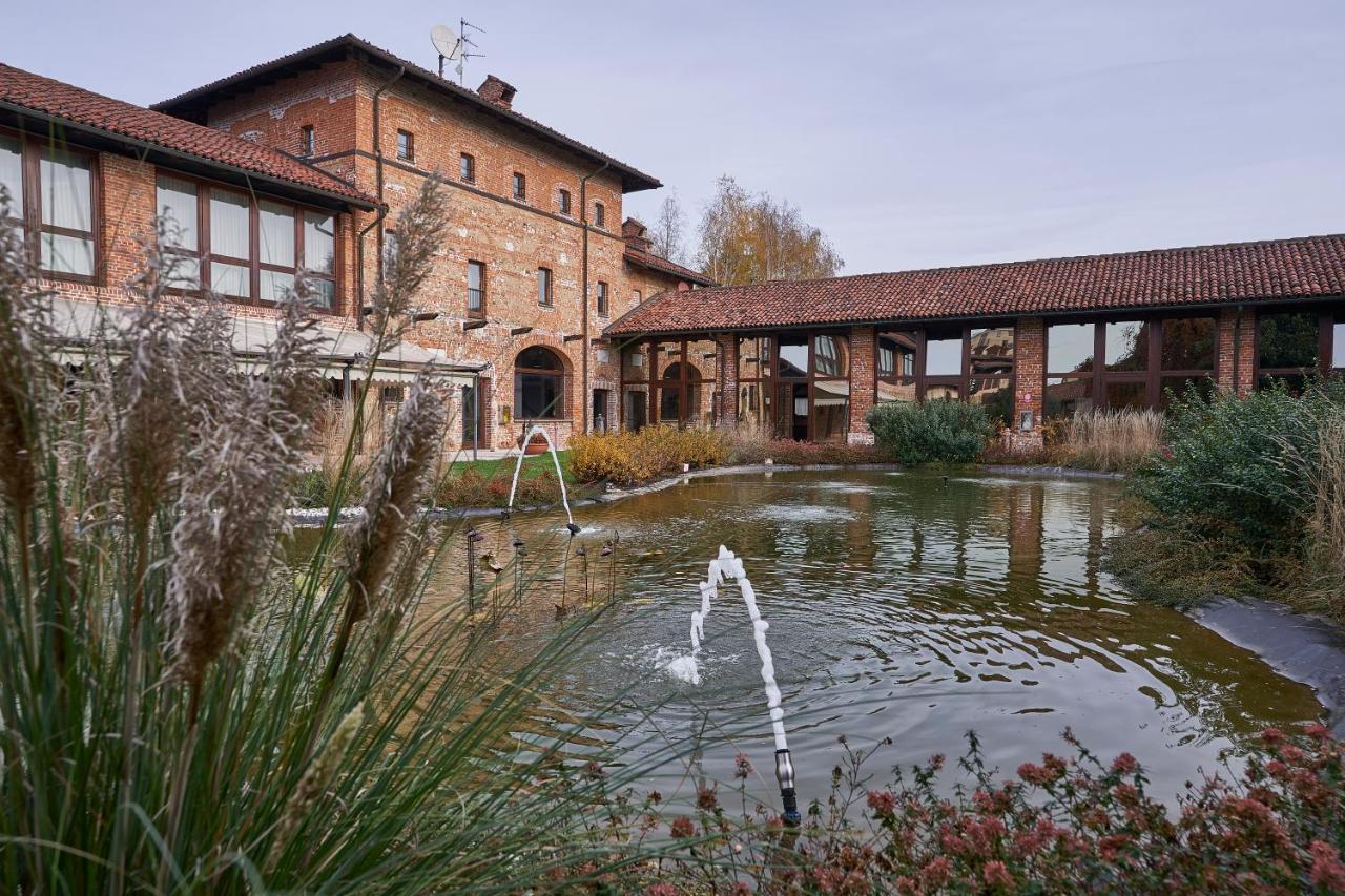 Отель Relais Cascina Era Сандильяно Экстерьер фото