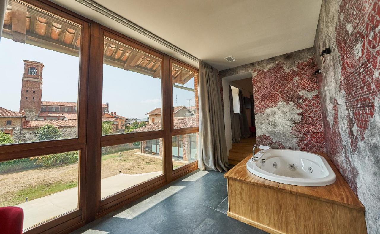 Отель Relais Cascina Era Сандильяно Экстерьер фото